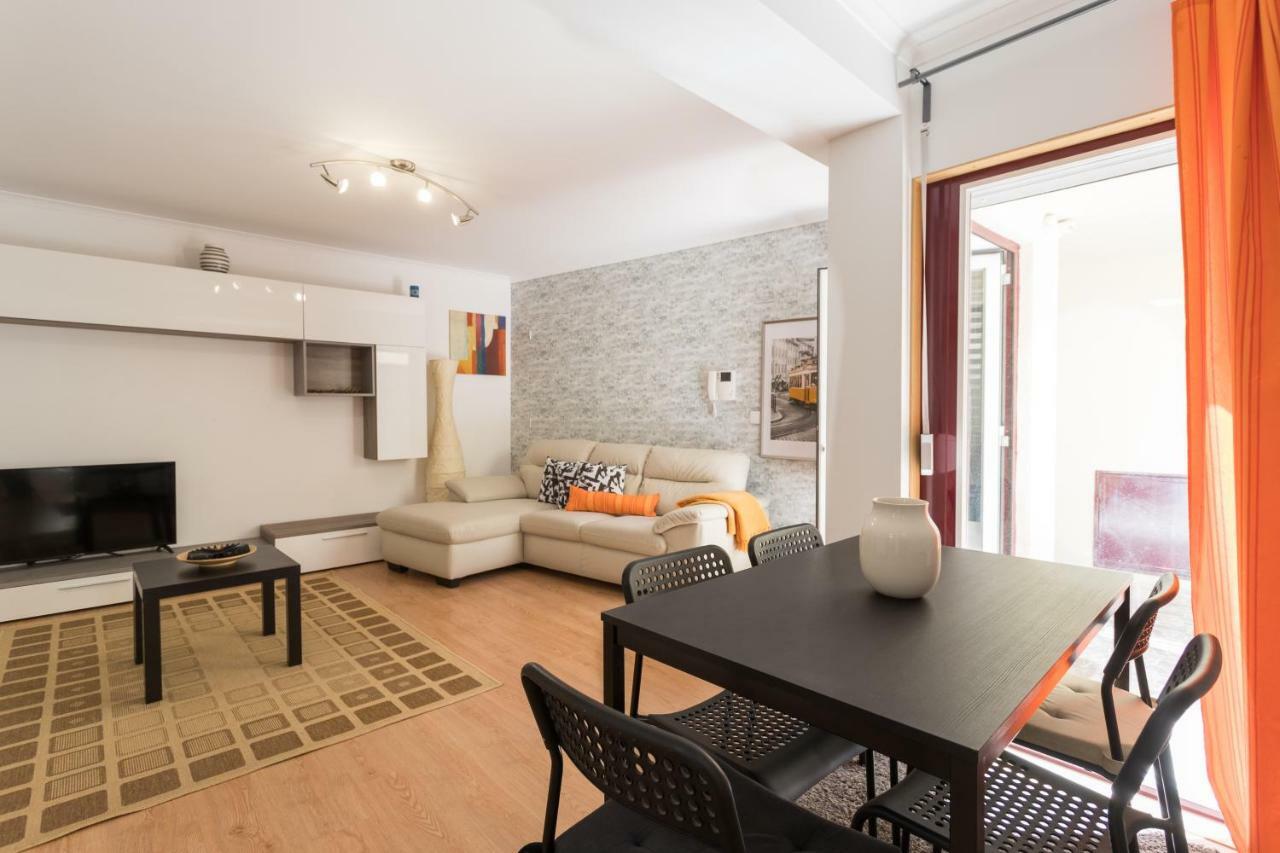 Casas Do Beco Charming Flats Apartment Lisbon Bagian luar foto