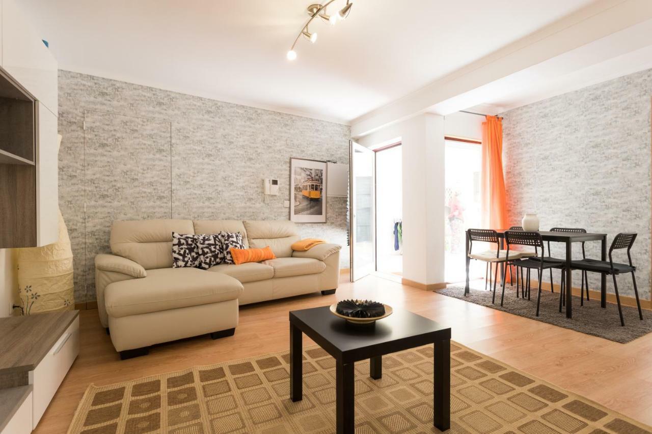 Casas Do Beco Charming Flats Apartment Lisbon Bagian luar foto